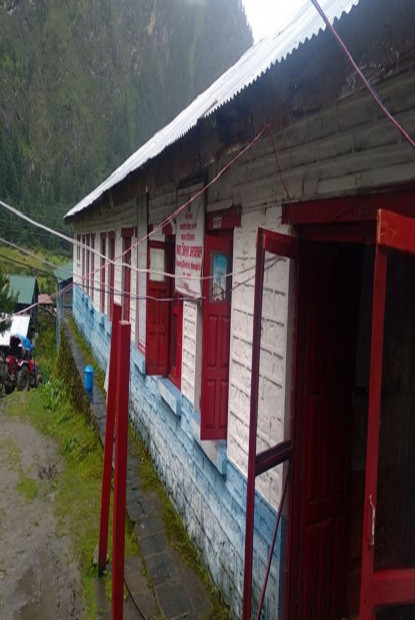 मनाङको एक मात्र अस्पताल २ सातापछि सञ्चालन